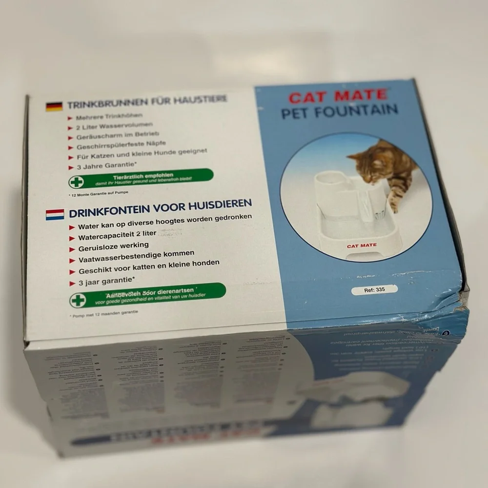 ITEM IS NOT AVAILABLE!! Cat Mate White Pet Fountain. Cats & small dogs.